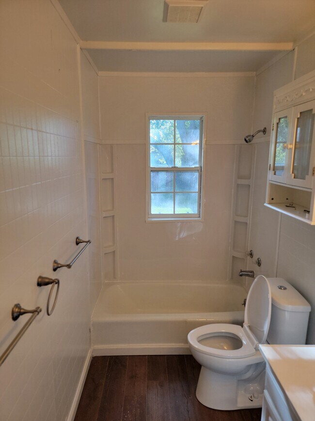 Photo - 3232 S Auburn Dr