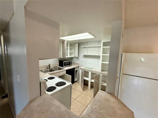 Photo - 910 Lake Destiny Rd Unidad E