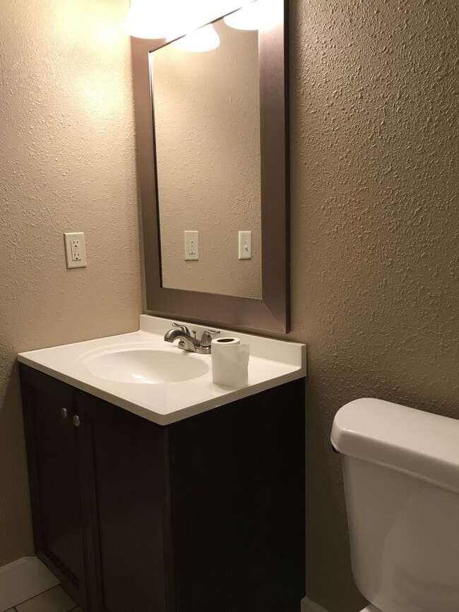 Photo - 621 Bluemont Ave Unit A