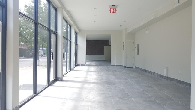 Photo - 1578 Union Street