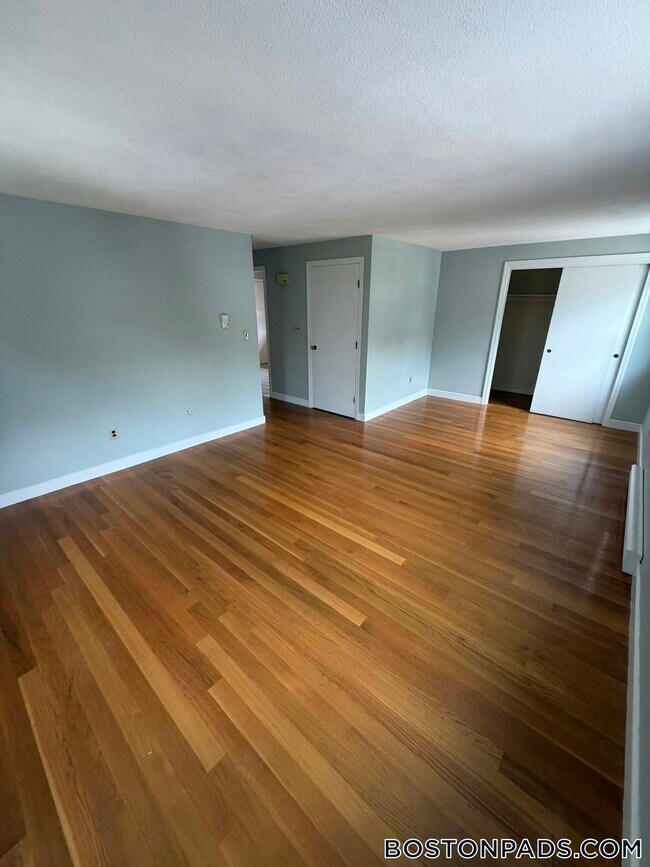 Photo - 92 Sylvia St Unit 2