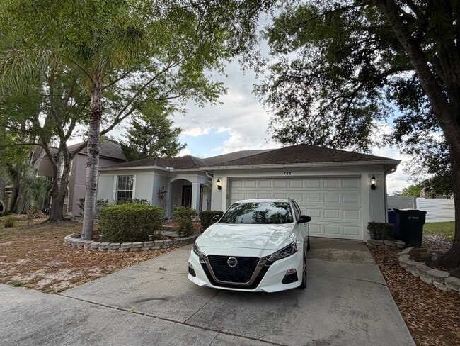 Photo - 704 Grand Canyon Dr