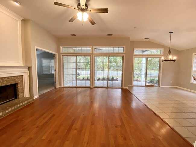 Photo - Spacious Three Bedroom Home in The Farm!