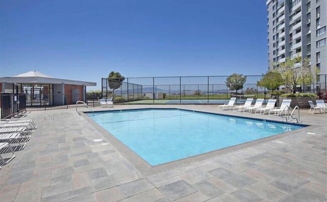 Photo - 555 Pierce St Unit 1042