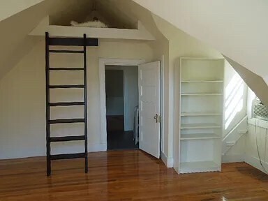 Photo - 21 Imrie Rd Unit 2