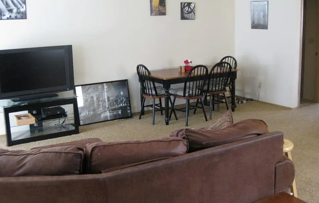 Photo - 4 Bedroom Townhome in Hawks Ridge by MSU