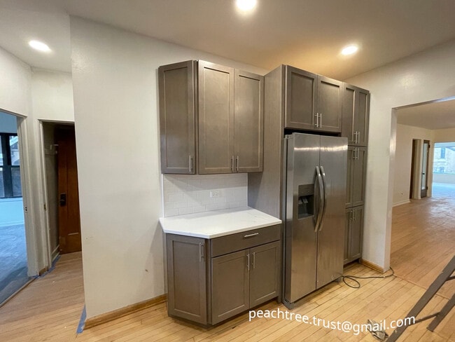 other side of kitchen - 1351 W Carmen Ave Unit 1