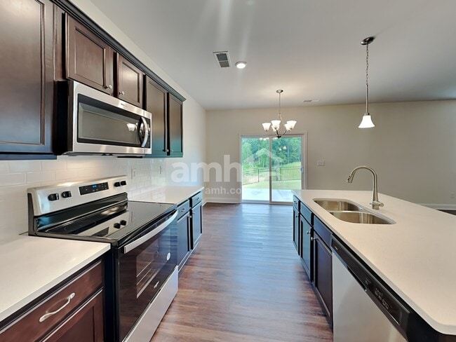 Photo - 7212 Garrett Ct