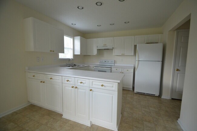 Photo - 4846 Habersham Ln