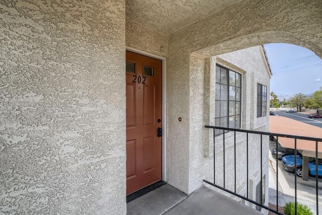 Photo - Central Spring Valley Condo Close to Shopping and Parks