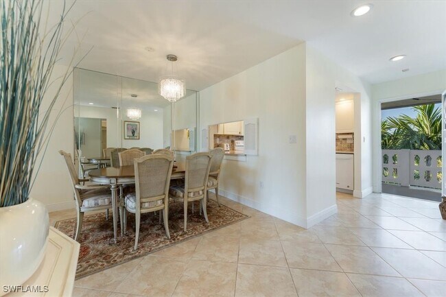 Photo - 315 St Andrews Blvd Unit B32