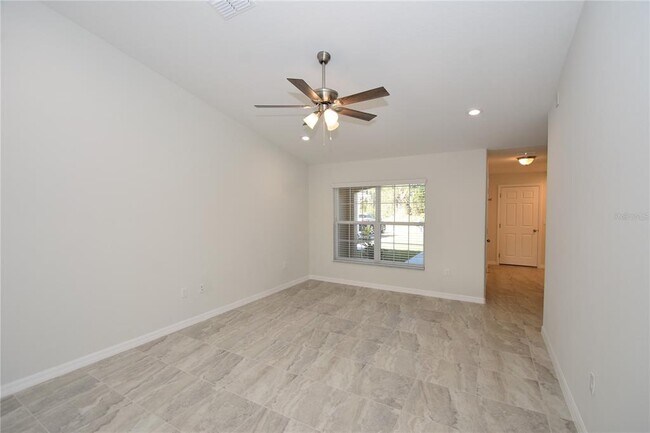 Photo - 11 Buttonwood Ln