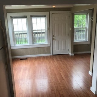 Photo - 831 Cecil St