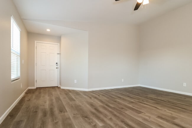 Photo - 18619 W Lupine Ave