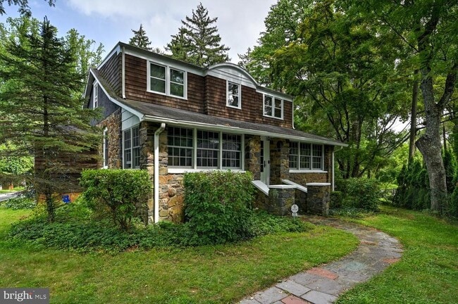 Photo - 353 Cherry Hill Rd