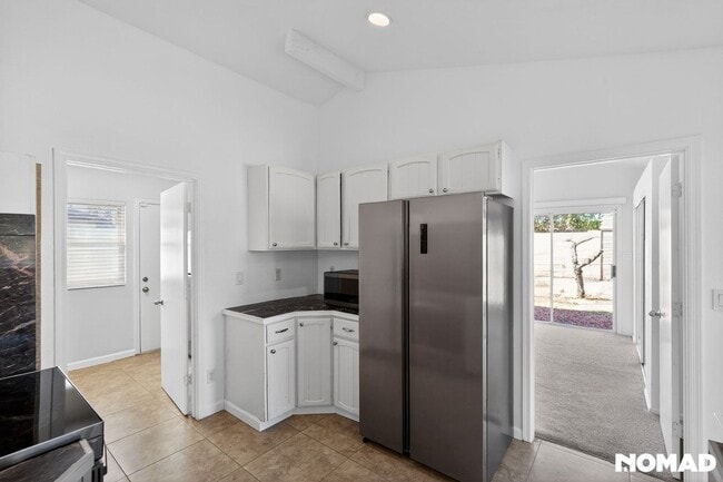 Photo - 1636 W Taro Ln