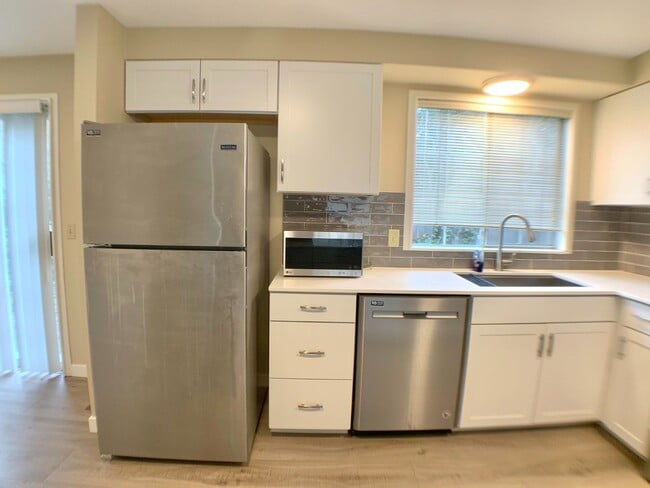 Photo - Great Townhome For Rent