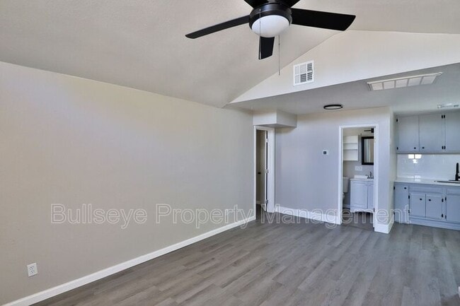 Photo - 1803 North 25th Pl