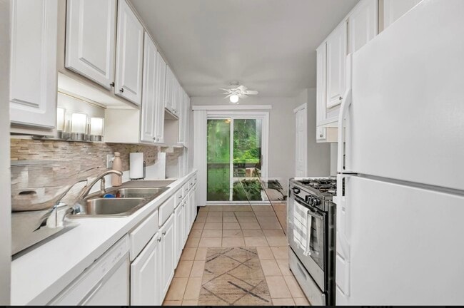 Photo - 2003 Tall Oaks Dr Unidad 2B