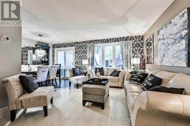 Photo - 39 Barrington Crescent