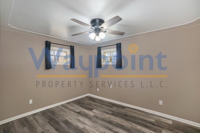 Photo - 2941 S Derby Rd