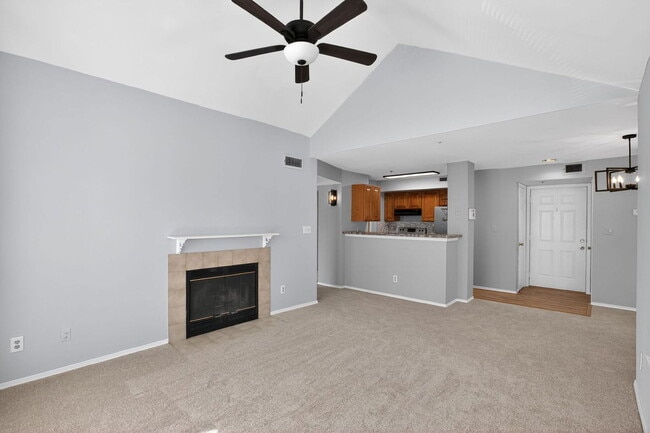 Photo - 13564 Lord Sterling Pl