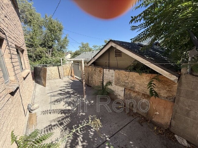 Photo - 457 Stewart St Unit 2