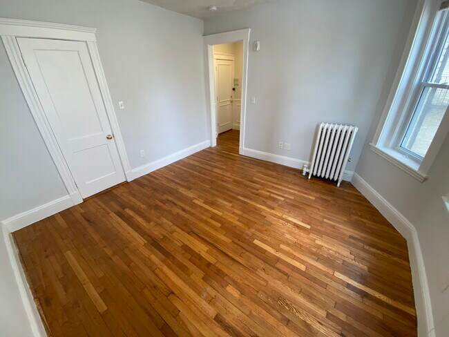 Photo - 29 Worthington St