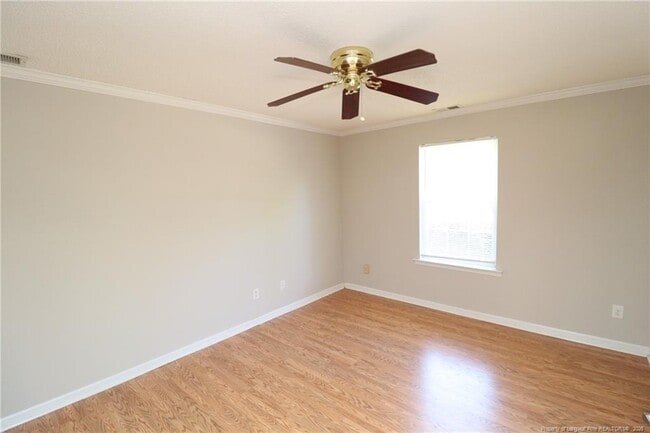 Photo - 217 Hartshorn Ct