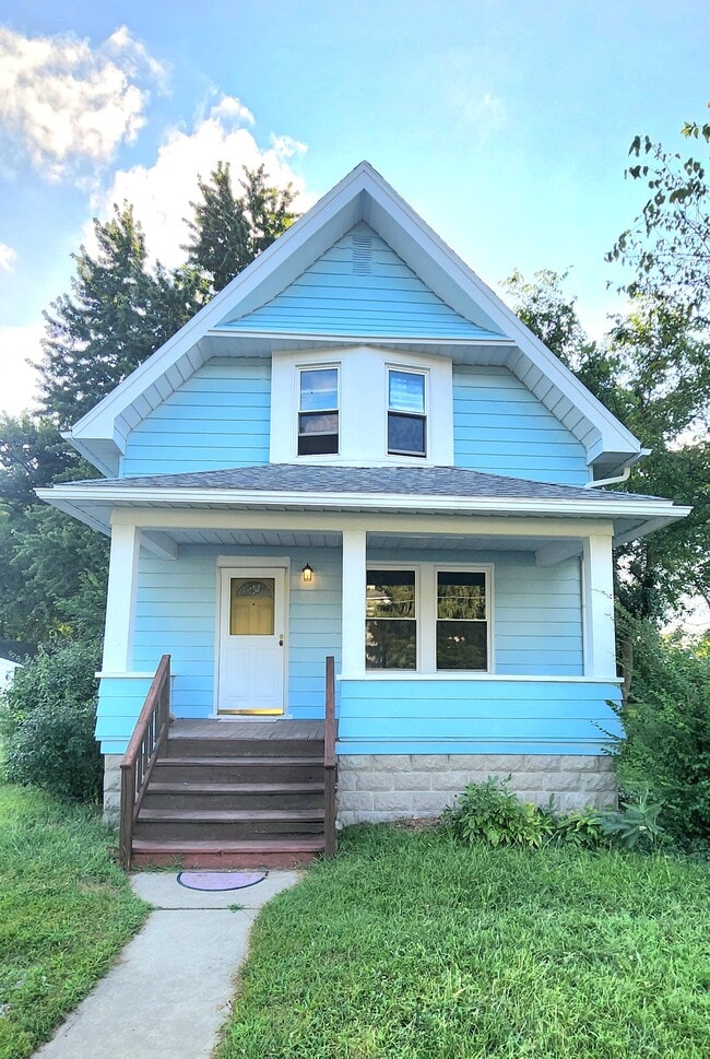Building Photo - 5537 Whiteford Rd Rental
