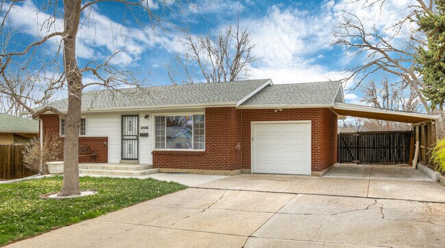 Photo - 3225 S Newton St