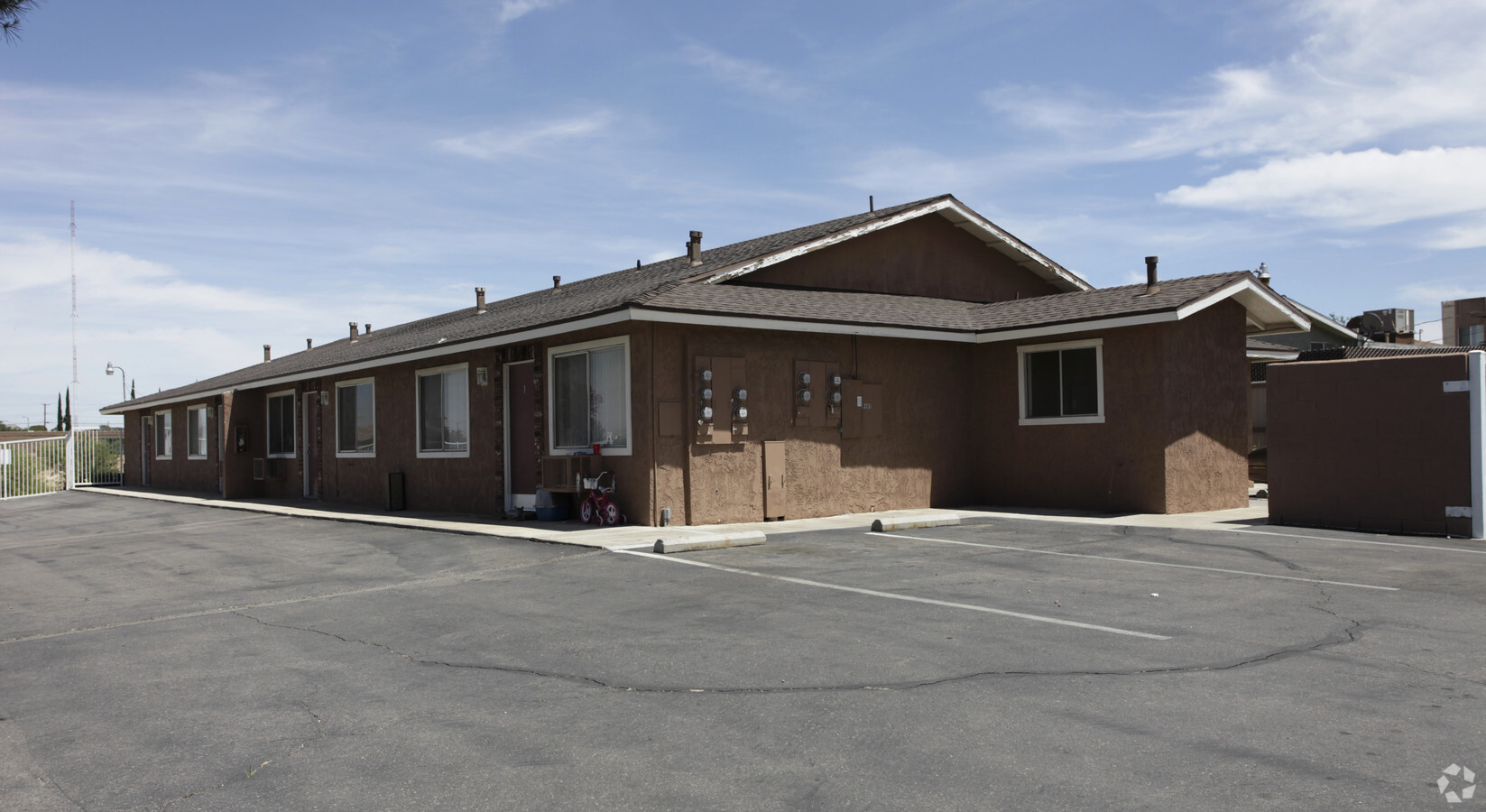 High Desert Apartments - High Desert Apartments