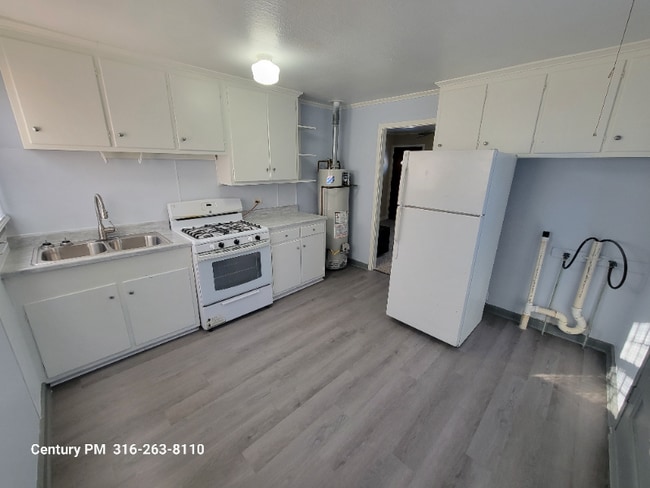 Photo - 4011 E Whitney Ln Unit 4011 E Whitney