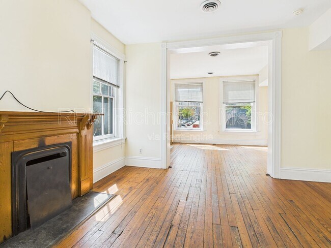 Photo - 200 W Broad St Unit 201
