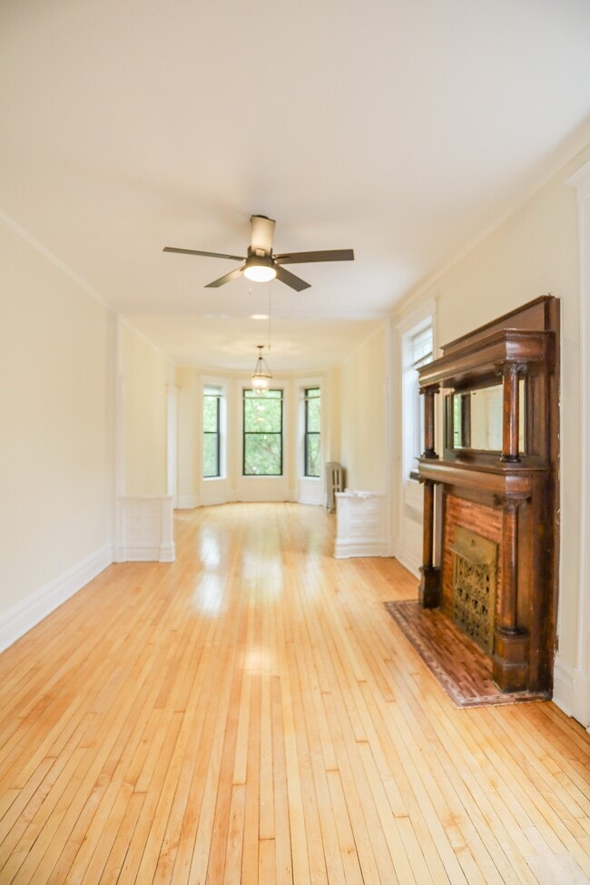Photo - 1844 W Grace St Unidad 2
