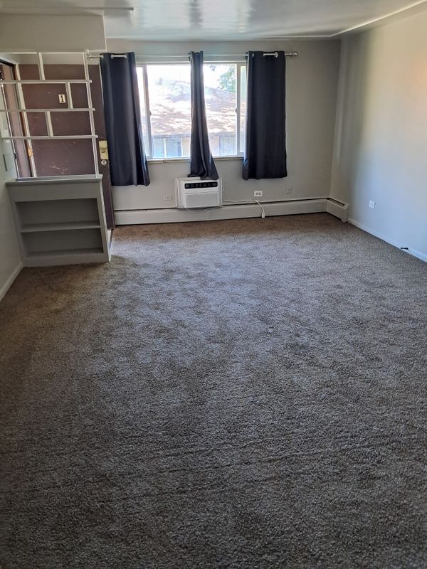 Photo - 1741 Clinton St