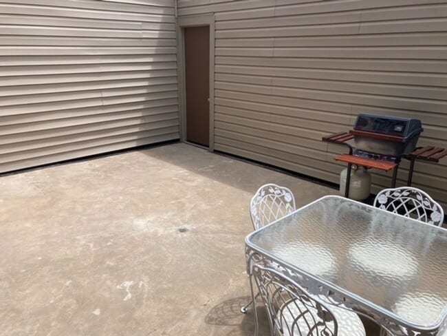 Photo - 4409 Alicia Dr