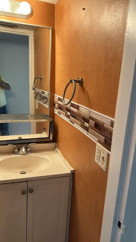 Photo - 3660 NE 166th St Unit 609