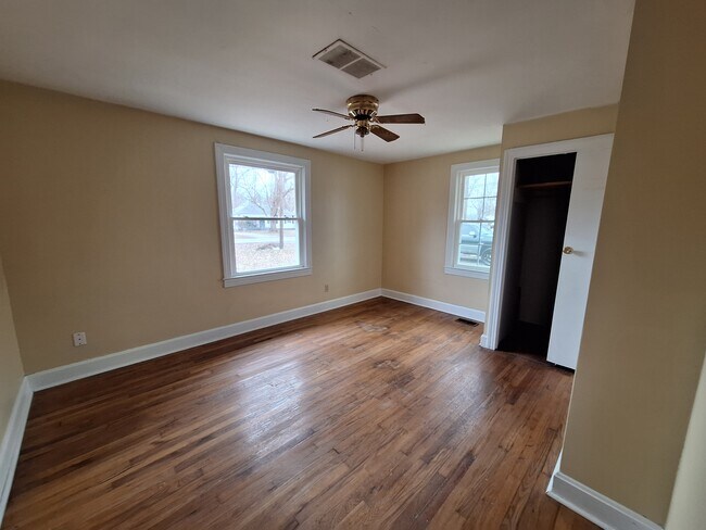 Bedroom #1 - 2609 Pioneer Rd