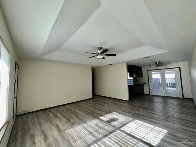 Photo - 17 Mynah Ave Unidad 2