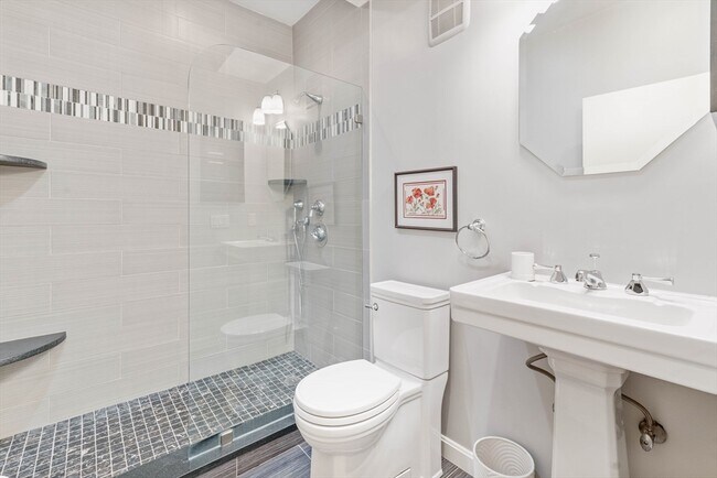 Photo - 254 W Newton St Unit 4##