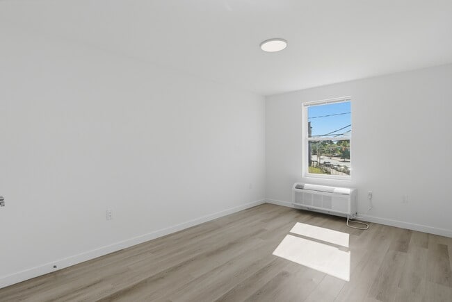 Photo - Ridgeview Parc