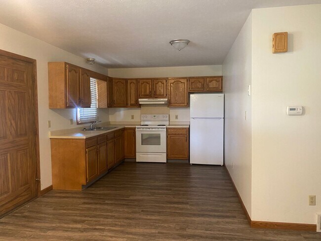 Photo - Herrick Street (Morris) Unit 417 Herrick