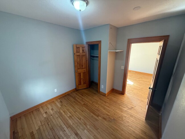 Photo - 2 Bedroom Lower Rear Unit on East Side Unit 2630A N Bartlett Ave - Lower Rear