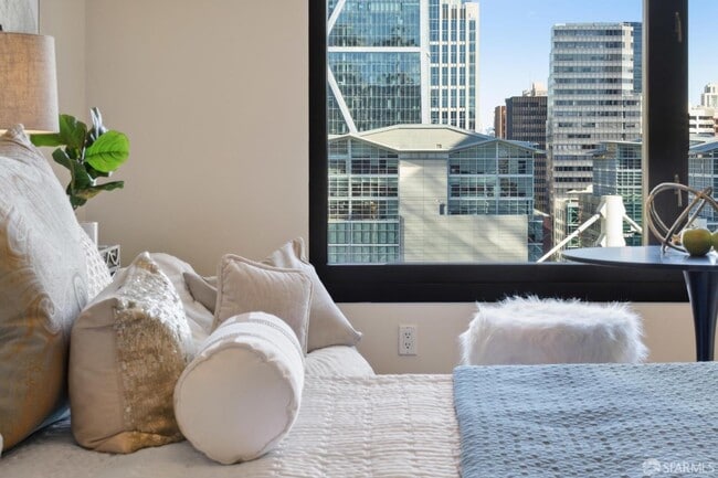 Photo - 199 New Montgomery St