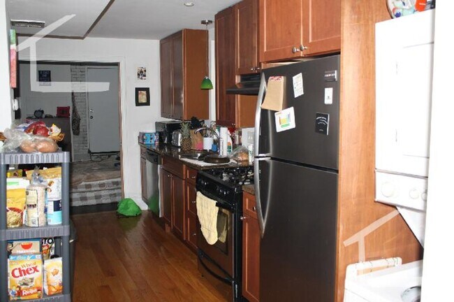 Photo - 4Br/1Bth apartment in Boston! Great location! Laundry in UNIT!