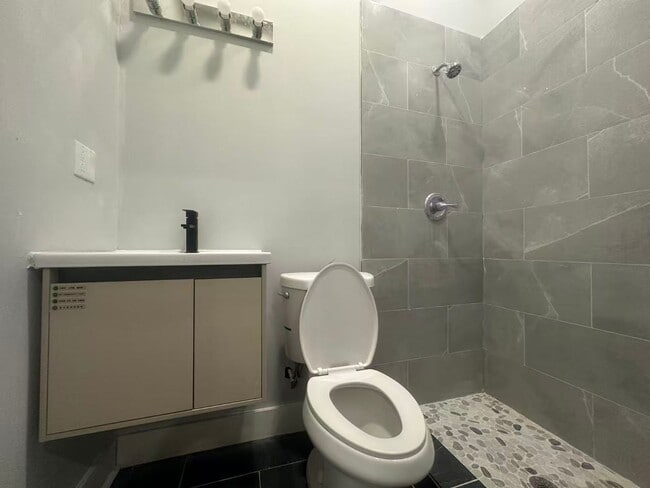 4629 Frankford Ave Unit 2f