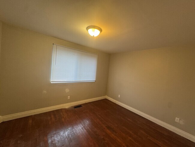 Photo - 7860 Glenorchard Dr Unit Glen orchard drive