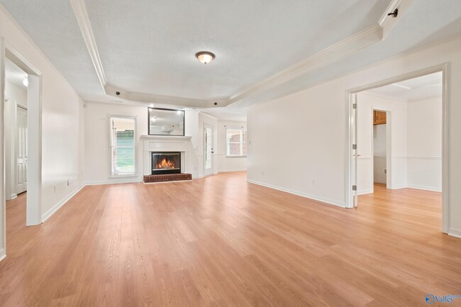 135 Castleton Dr