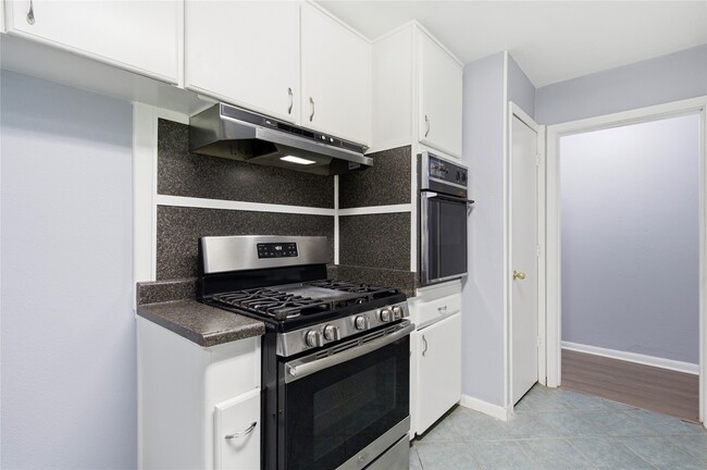 Photo - 1925 14th Ave N